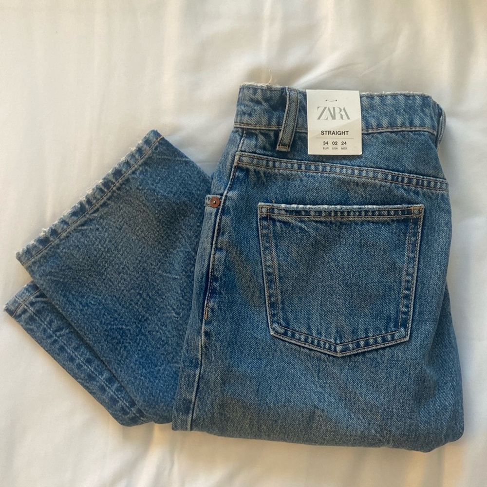 Zara mid-rise full length straight jeans NWT